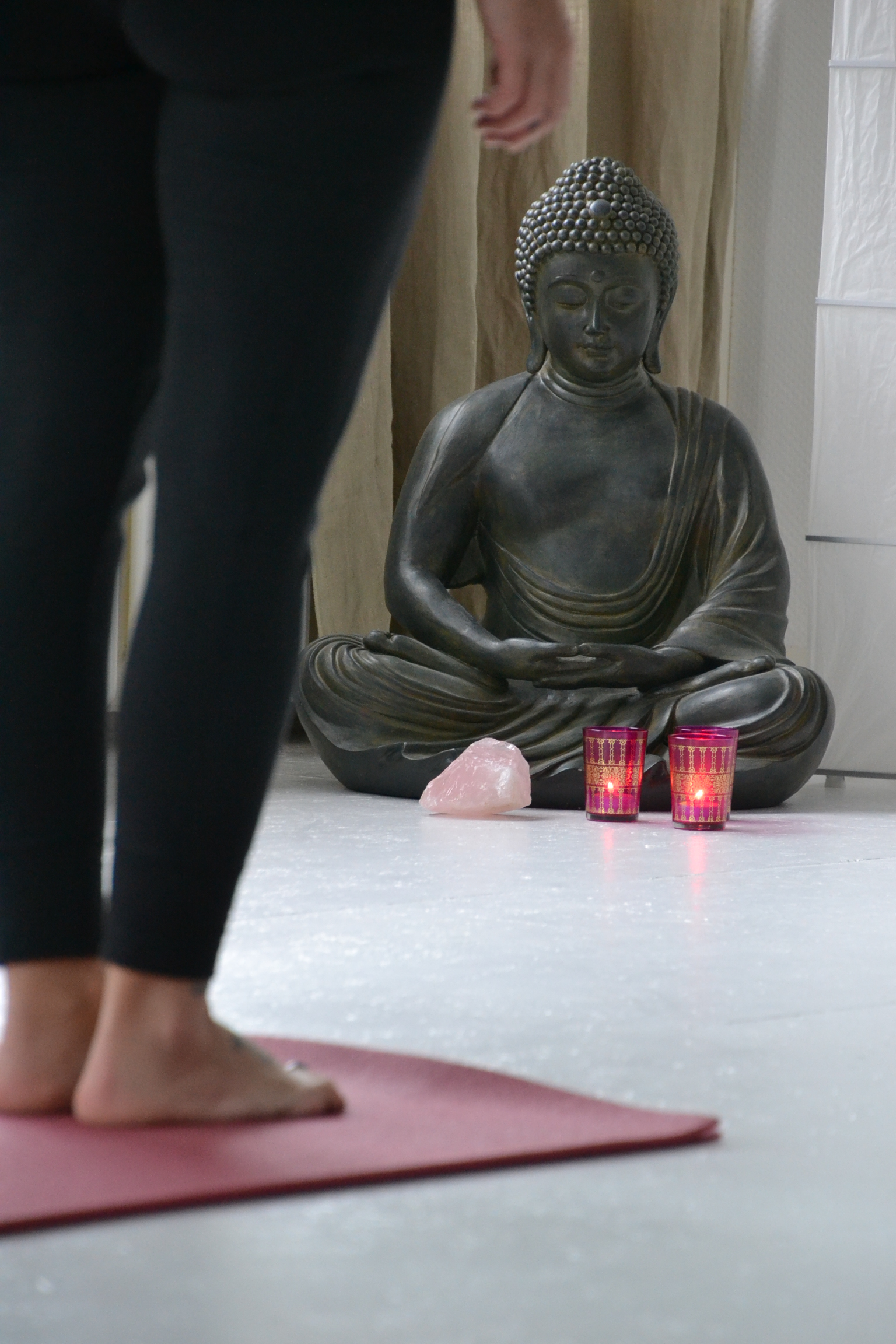 hero2-yoga-republic